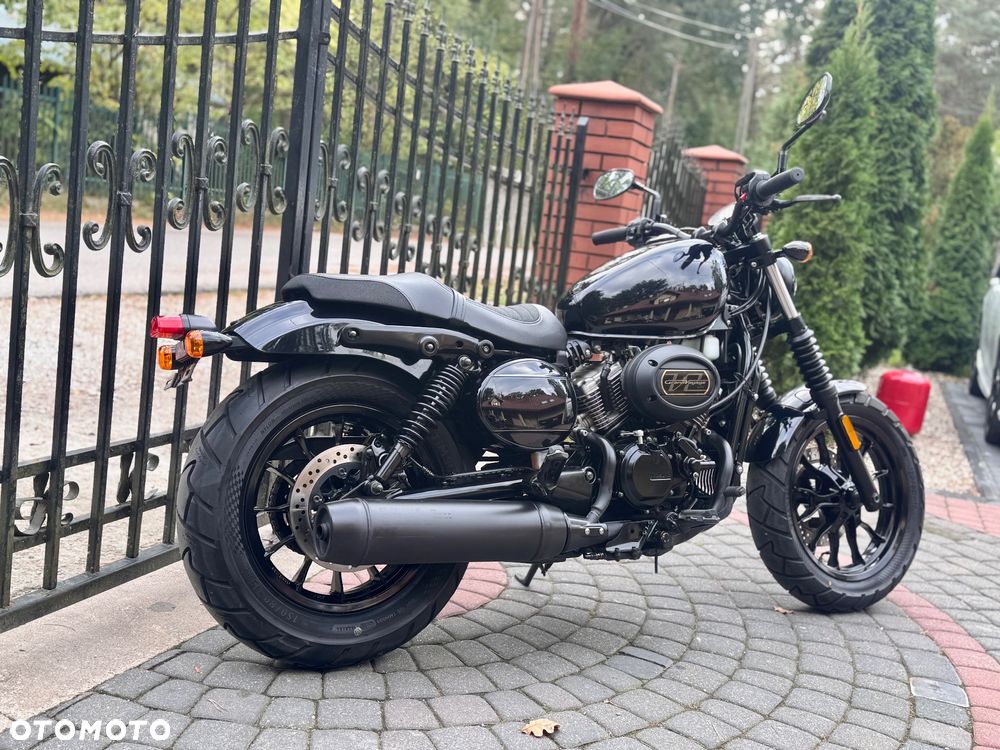 Hyosung GV - 4