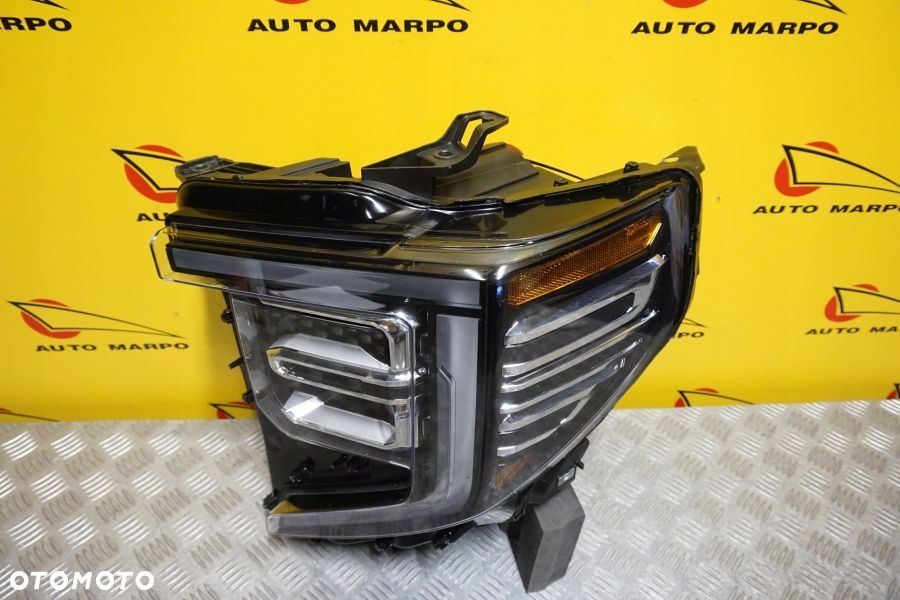 GMC SIERRA 1500 2022 - REFLEKTOR LAMPA PRZÓD LED LEWA SREBRNA USA - 6