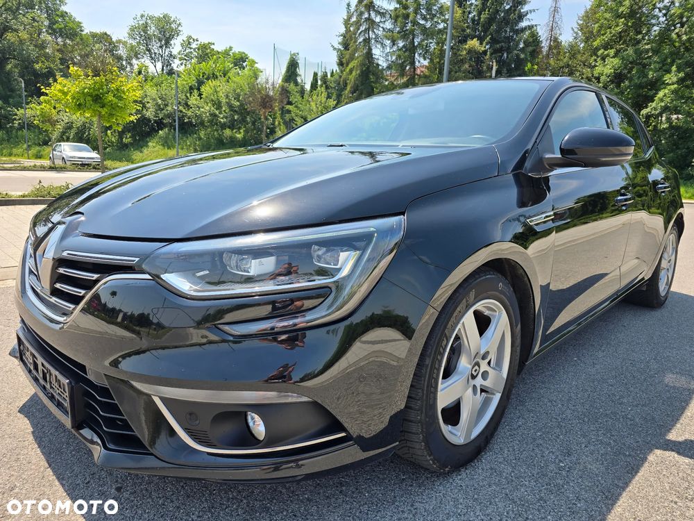 Renault Megane BLUE dCi 115 BOSE EDITION - 37