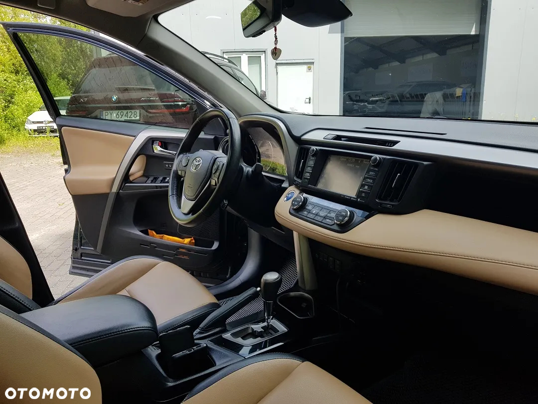 Toyota RAV4 2.5 4x4 Hybrid Comfort - 5
