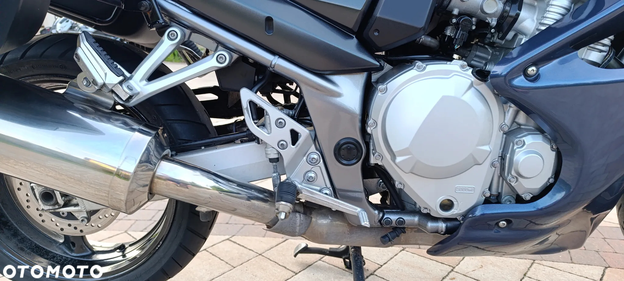 Suzuki Bandit - 25