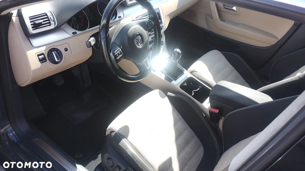 Volkswagen CC 2.0 TDI DPF BMT 4Mot - 1