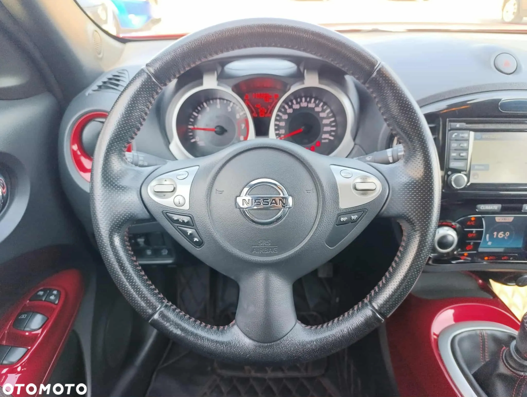 Nissan Juke 1.2 DIG-T N-Connecta EU6 - 18