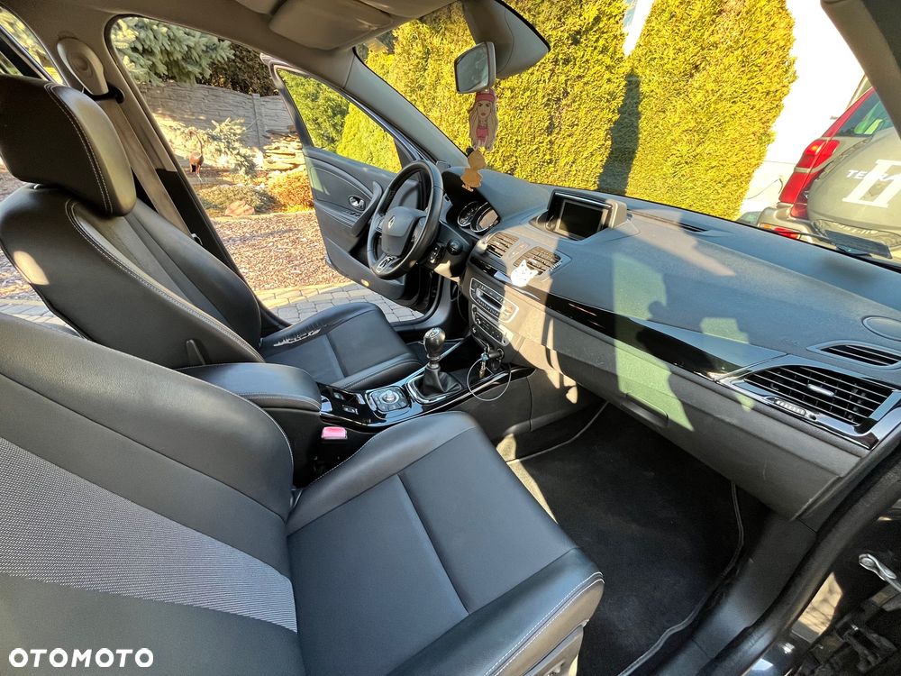 Renault Megane ENERGY TCe 115 Start & Stop Bose Edition - 11