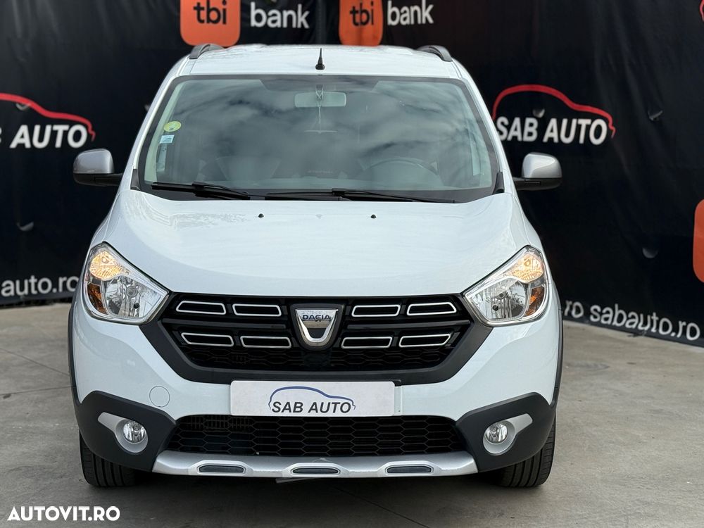Dacia Lodgy 1.5 dCi Stepway - 2
