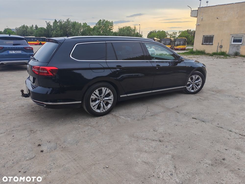 Volkswagen Passat - 3