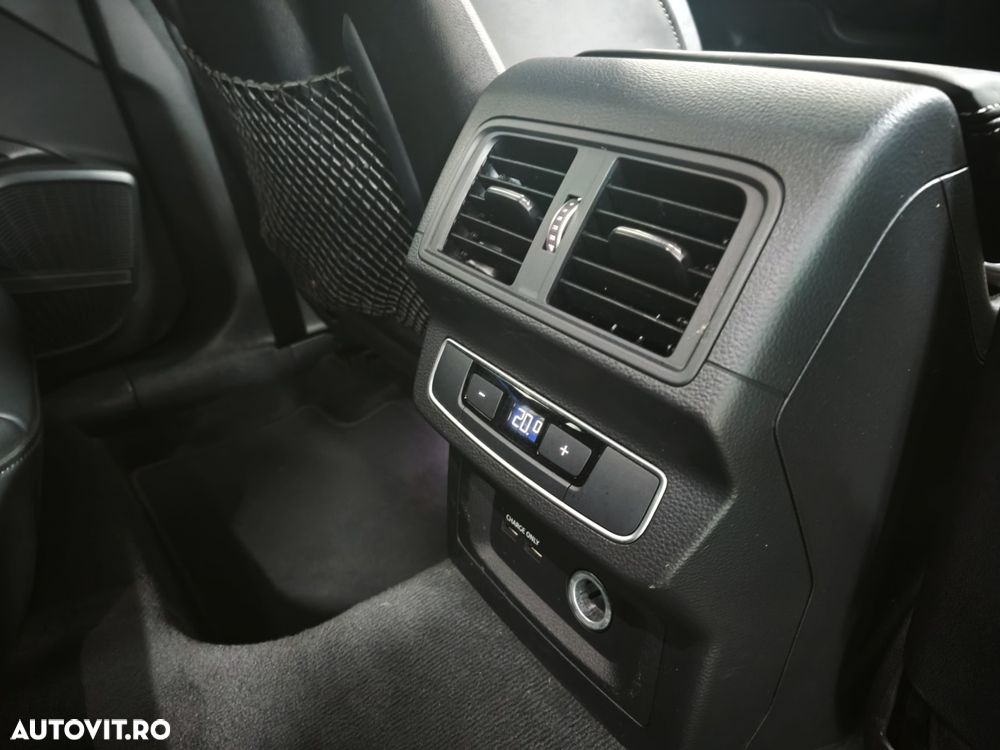 Audi Q5 40 TDI quattro S tronic MHEV S Line - 10