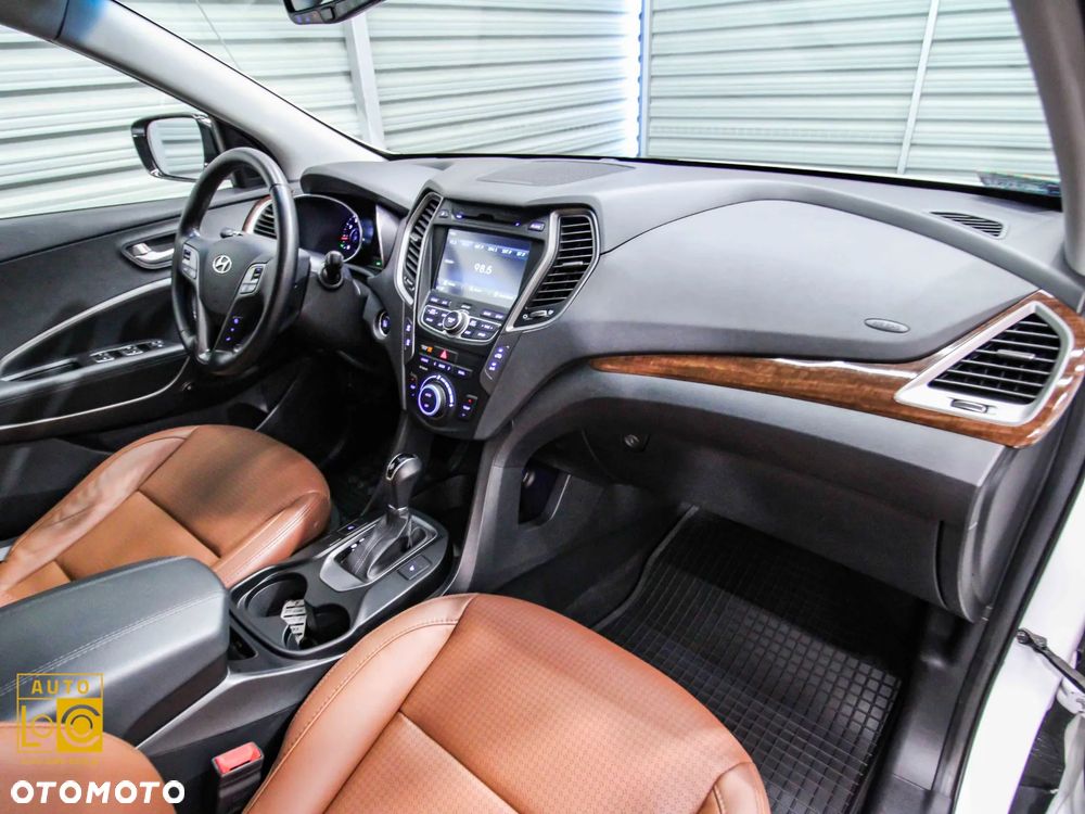 Hyundai Santa Fe 2.0 T Sport Utility - 9
