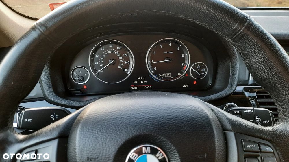 BMW X3 xDrive28i - 18