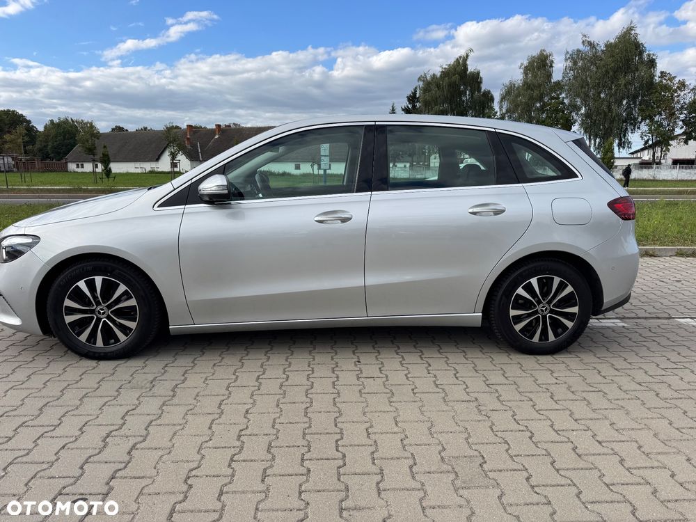 Mercedes-Benz Klasa B 180 Progressive 7G-DCT - 13
