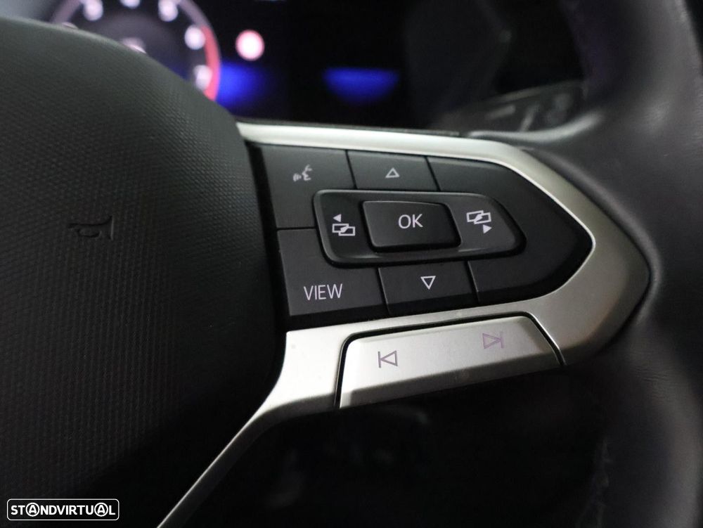 VW T-Roc 1.0 TSI Life - 17