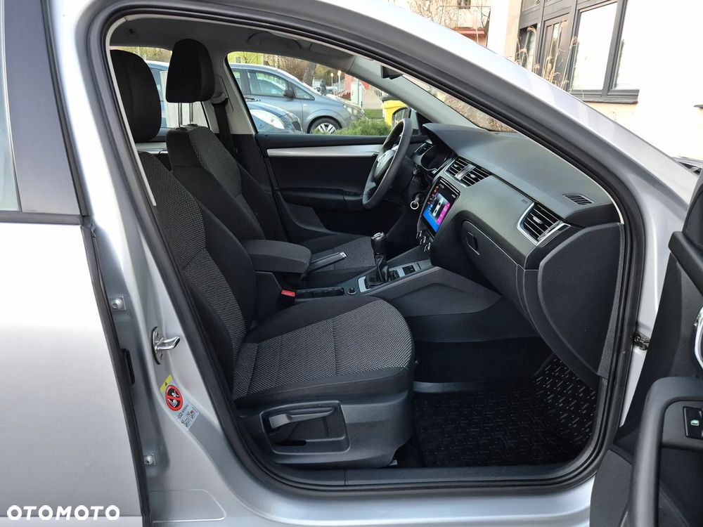 Skoda Octavia 1.6 TDI Edition - 10