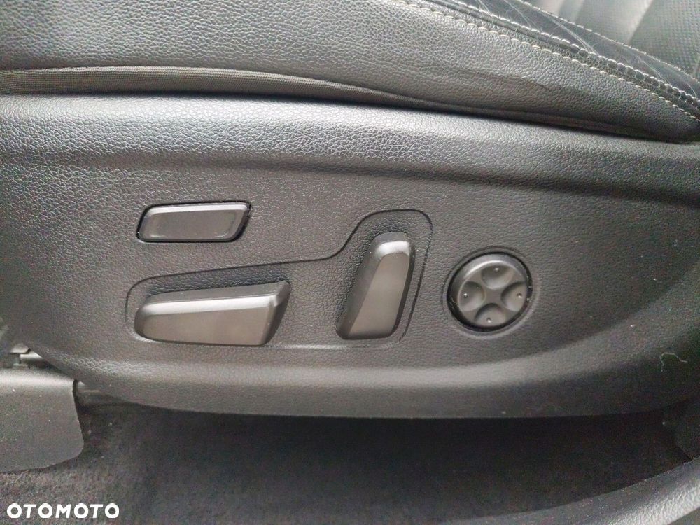 Hyundai Santa Fe - 11