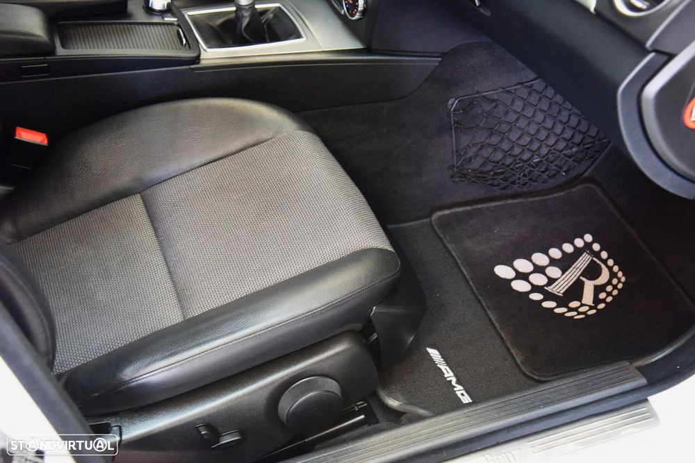 Mercedes-Benz C 250 - 24