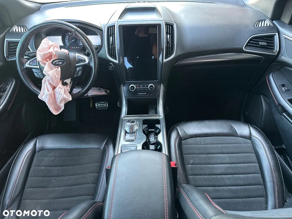 Ford Edge - 25