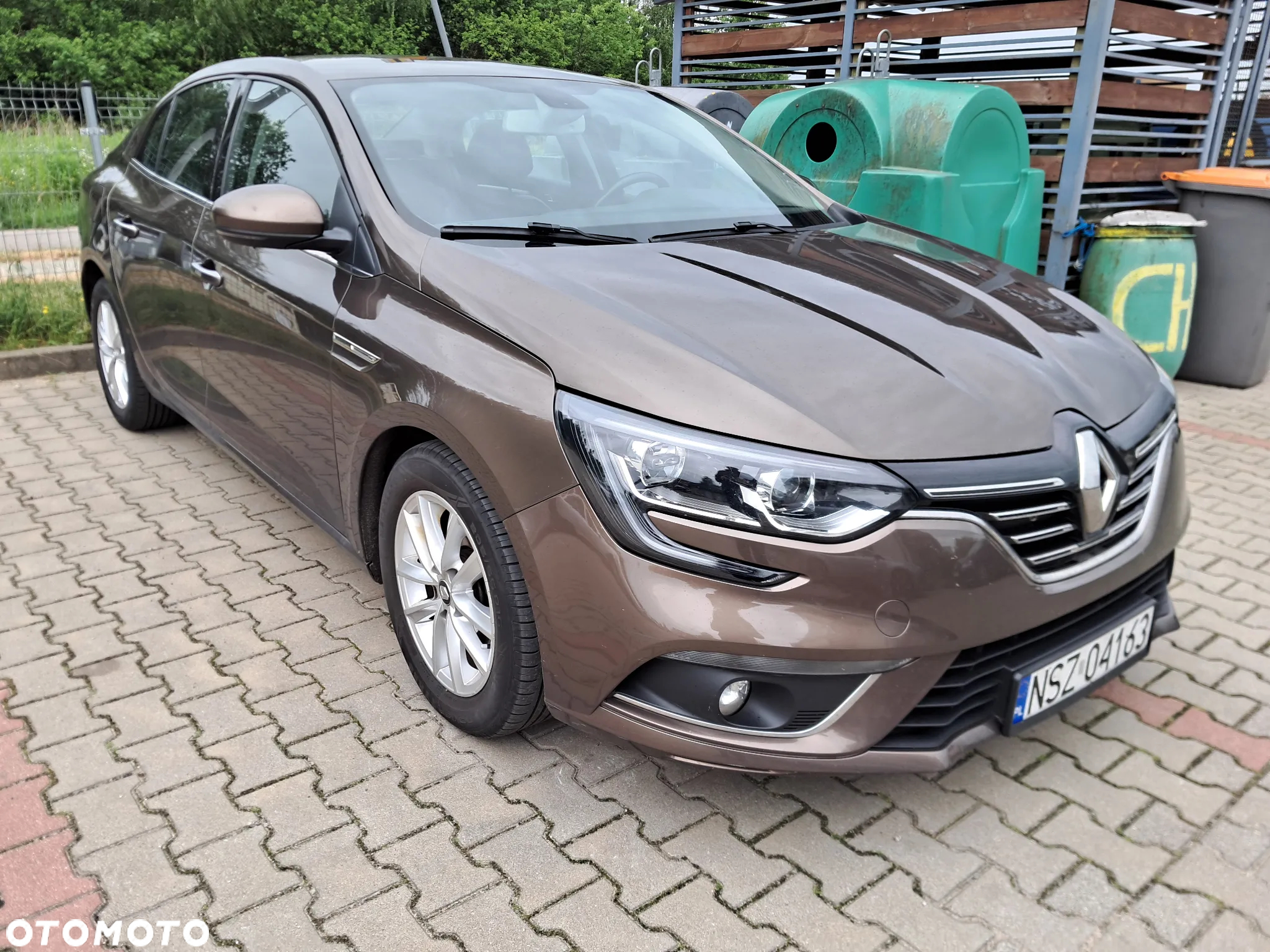 Renault Megane 1.5 dCi Intens EDC - 2