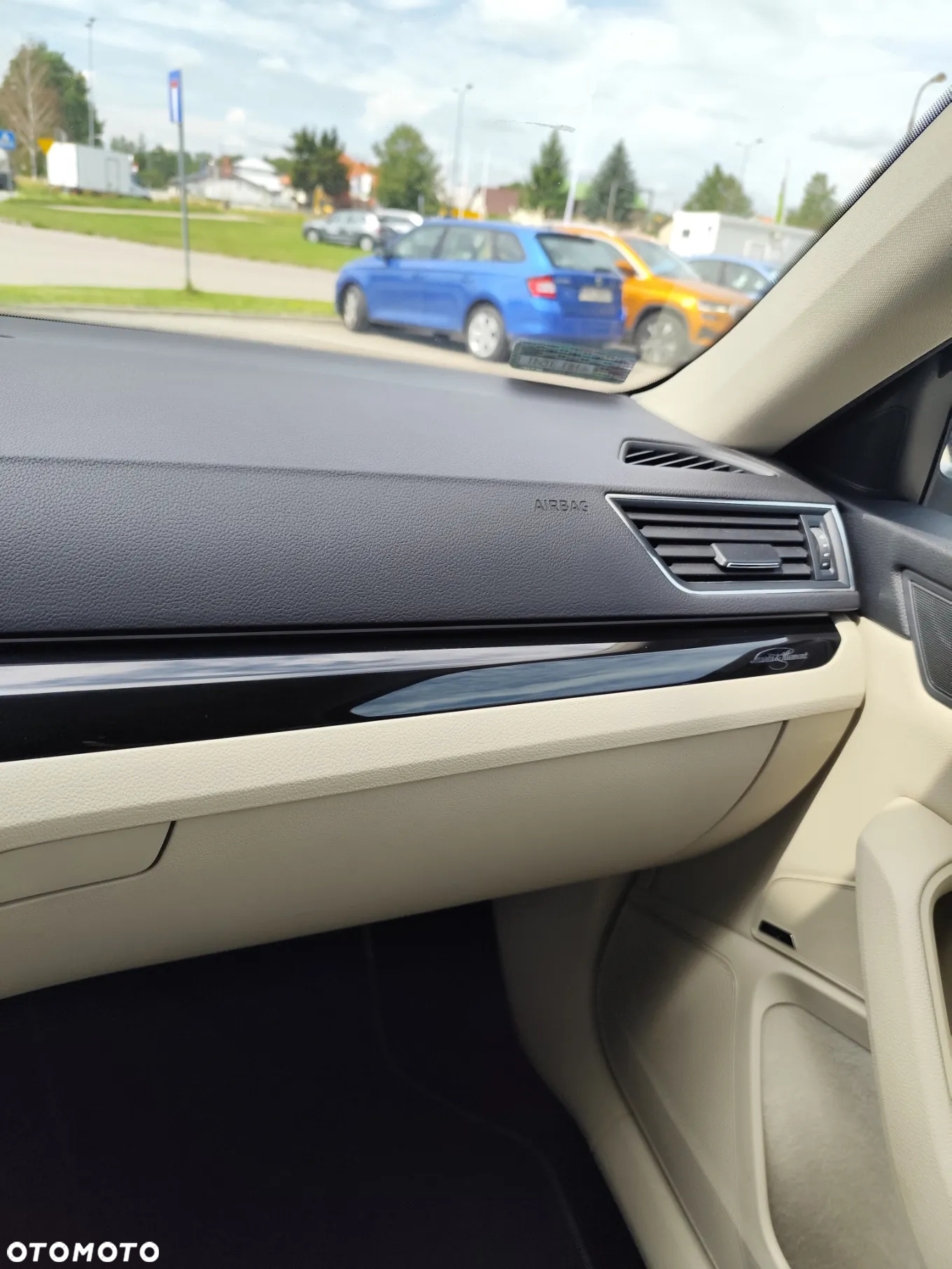 Skoda Superb 2.0 TDI 4x4 L&K DSG - 10