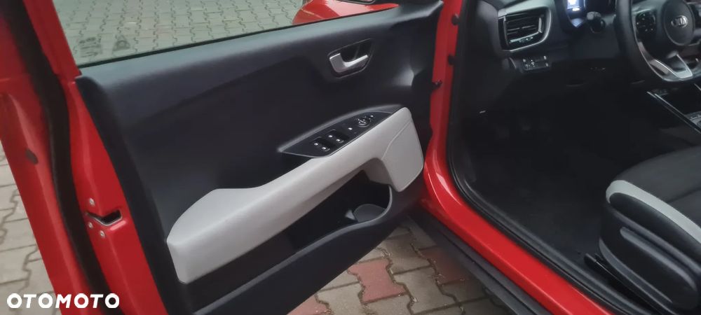 Kia Stonic 1.4 L - 19