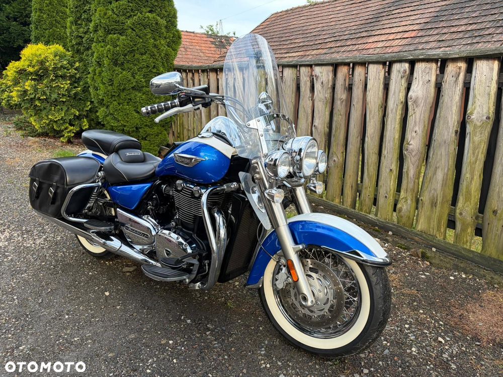 Triumph Thunderbird - 1