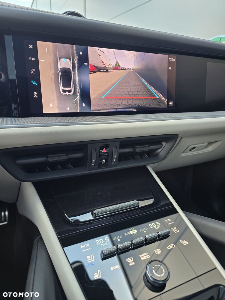Porsche Cayenne S E-Hybrid PHEV - 32