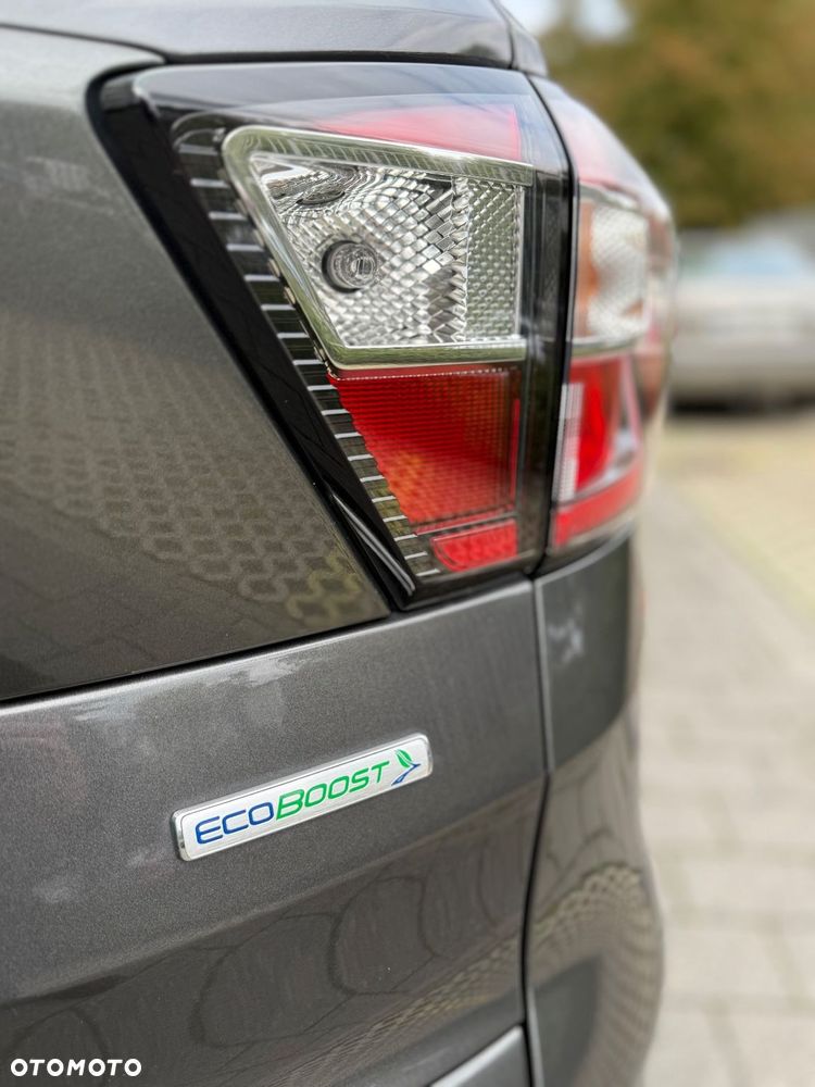 Ford Kuga - 35