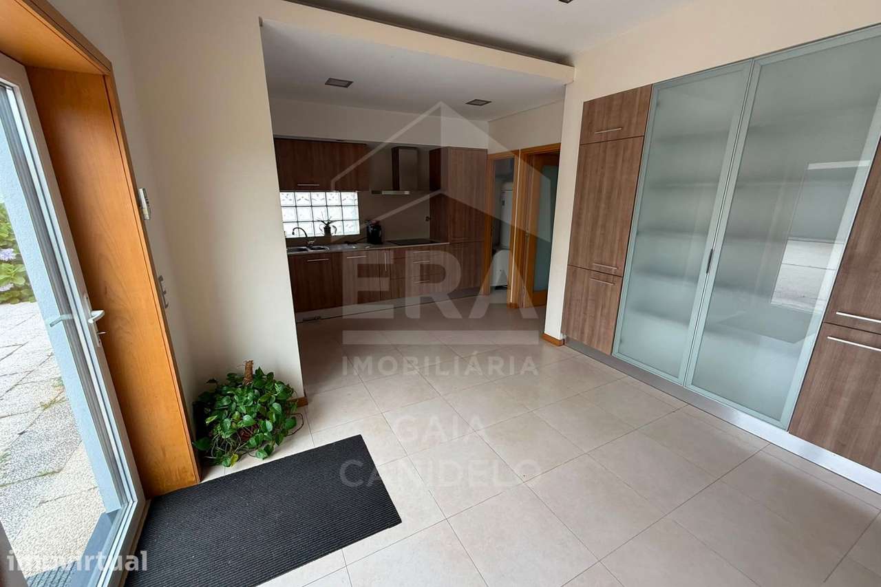 Moradia Isolada T4+1 a 1Km da Praia - Grande imagem: 5/25