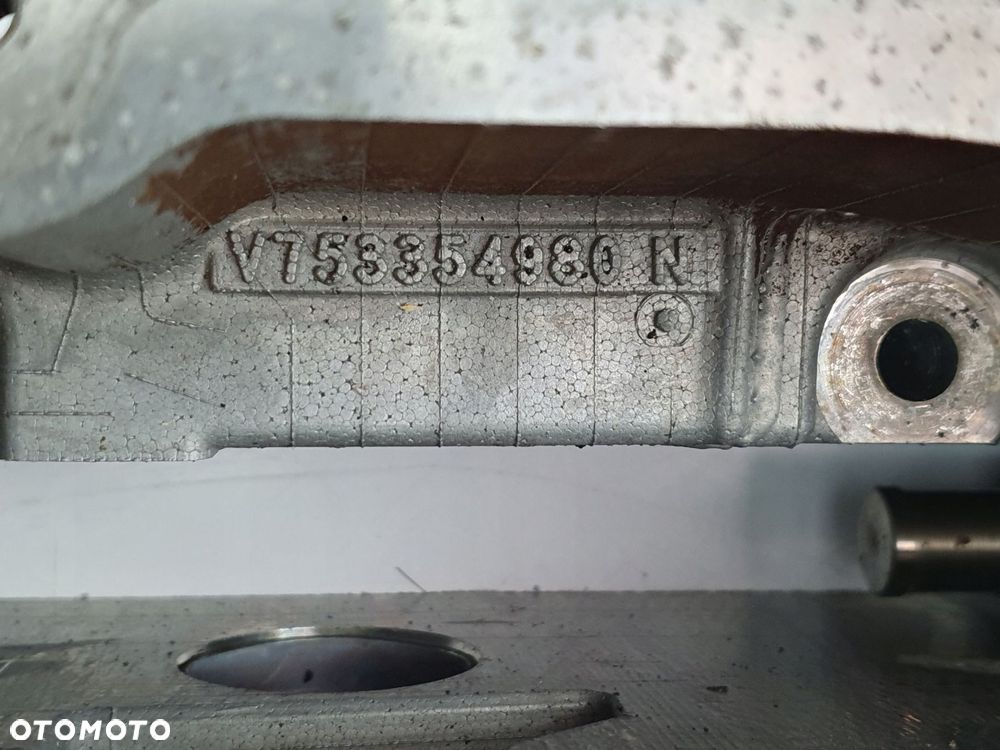 GŁOWICA CYLINDRÓW Peugeot 308 1.6 VTI V753354980N - 2