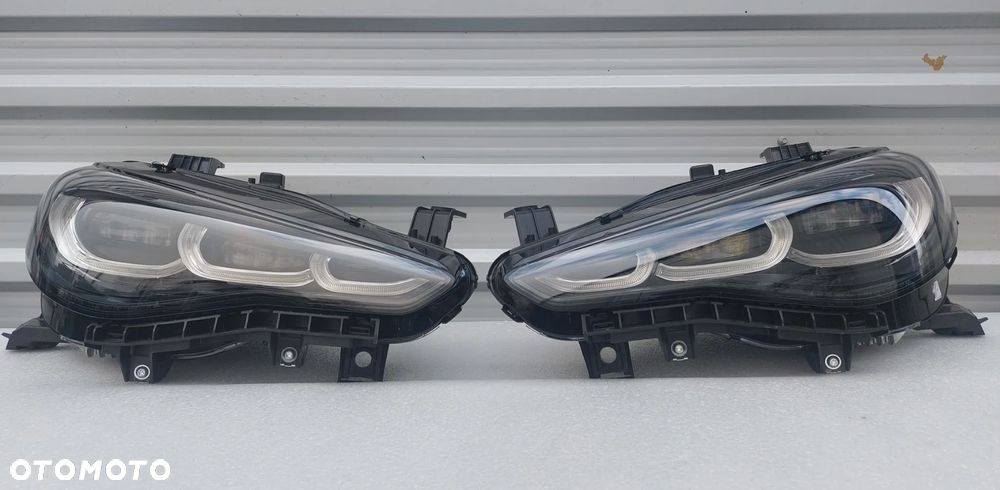 Lampa reflektor prawy lewy  Alfa Romeo Giulia Lift - 1