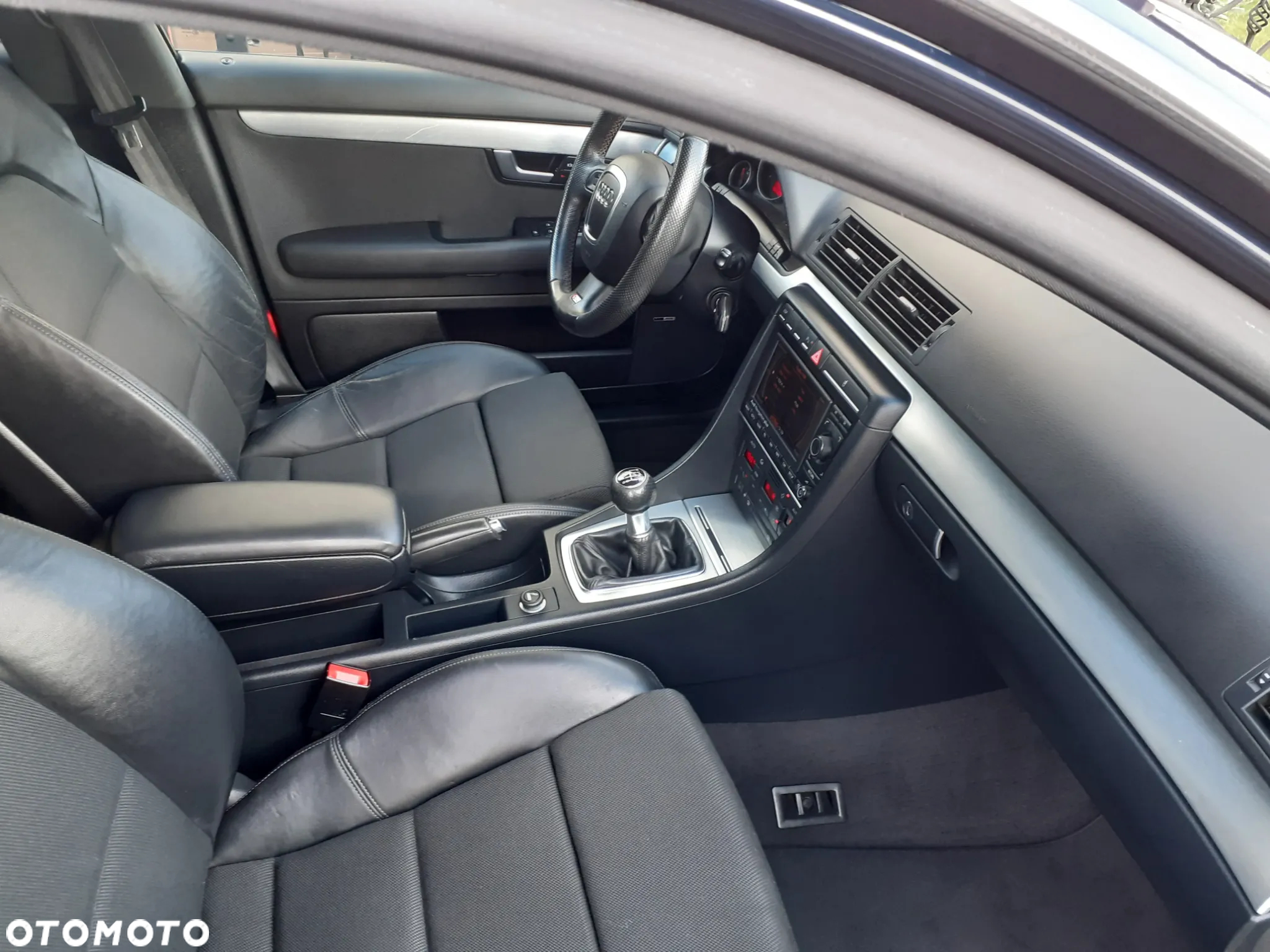 Audi A4 Avant 2.0 TDI DPF S line Sportpaket (plus) - 18