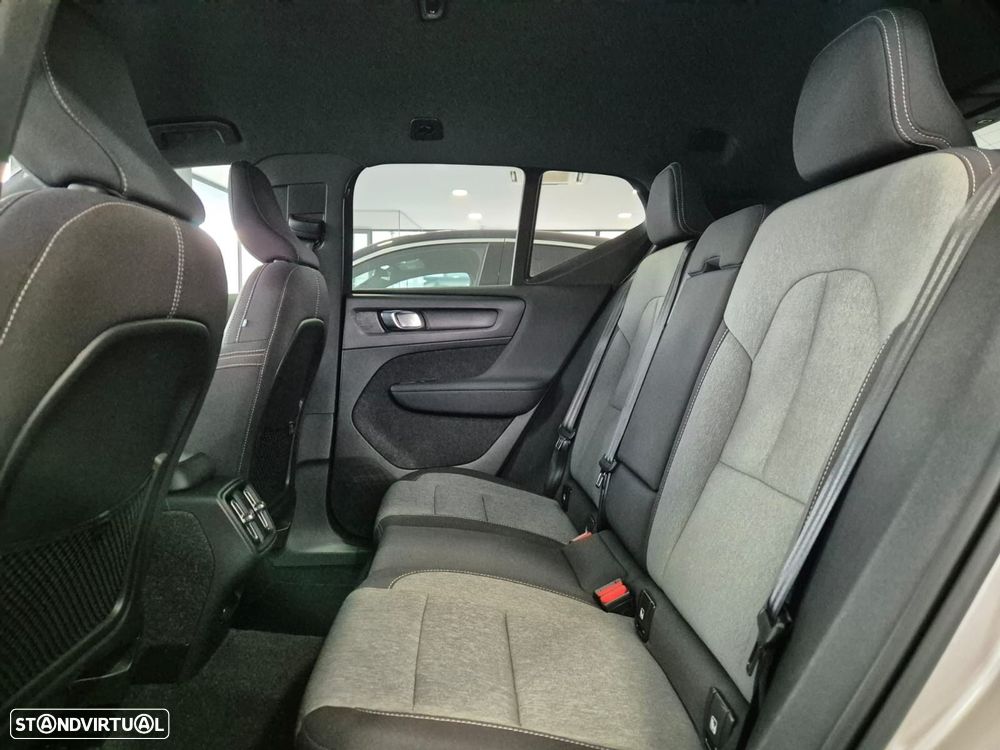 Volvo XC 40 1.5 T2 Inscription Geartronic - 11