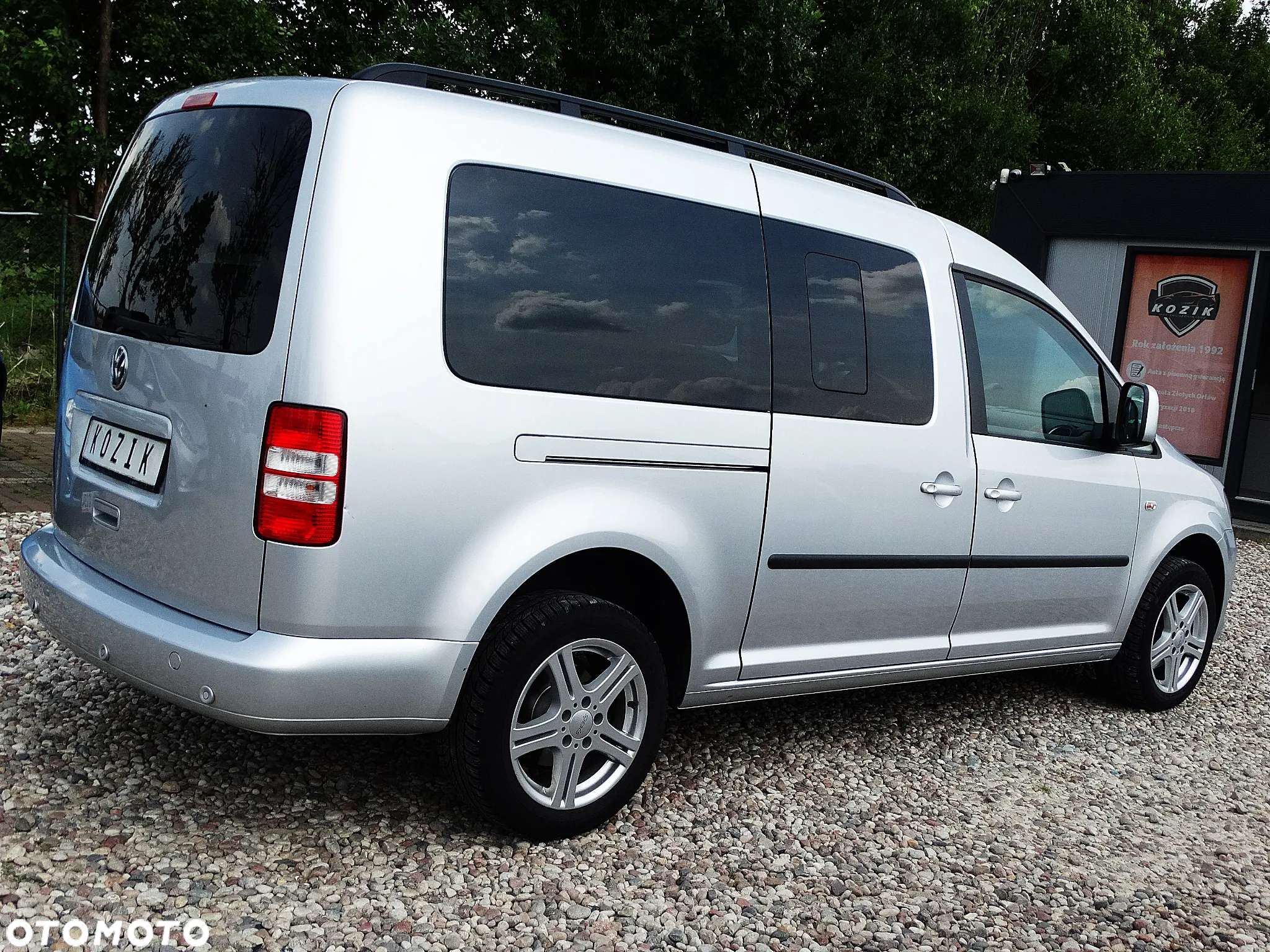 Volkswagen Caddy 1.6 TDI Comfortline - 10