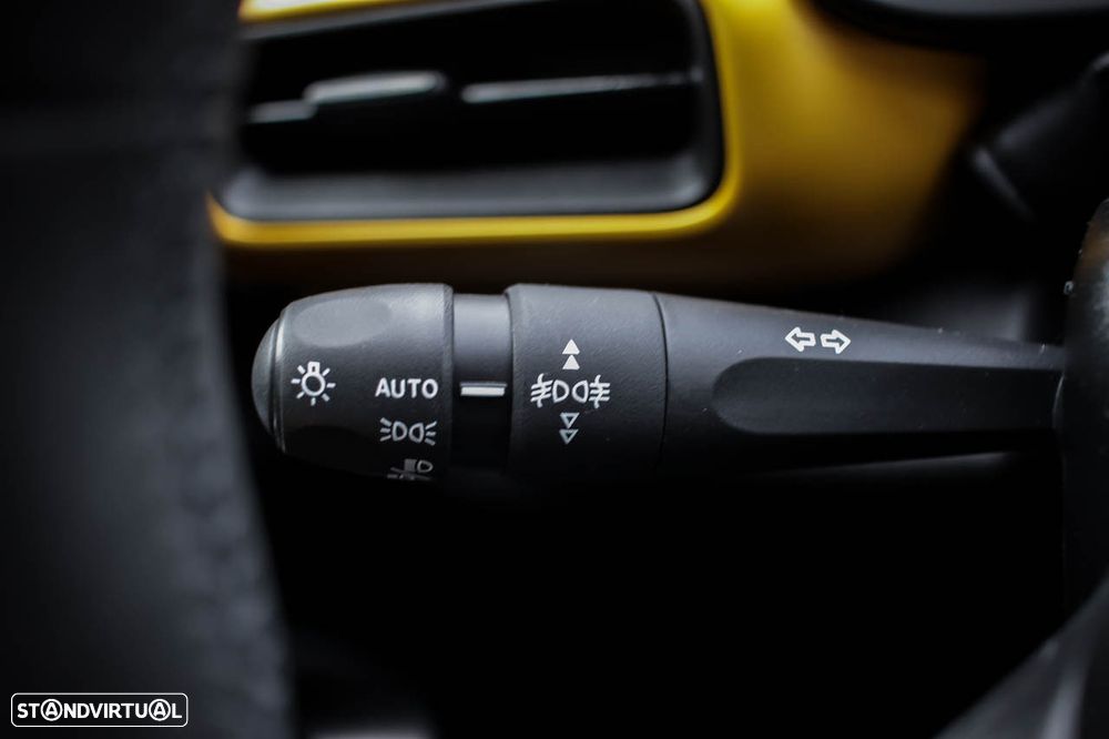 Jeep Avenger Summit - 23