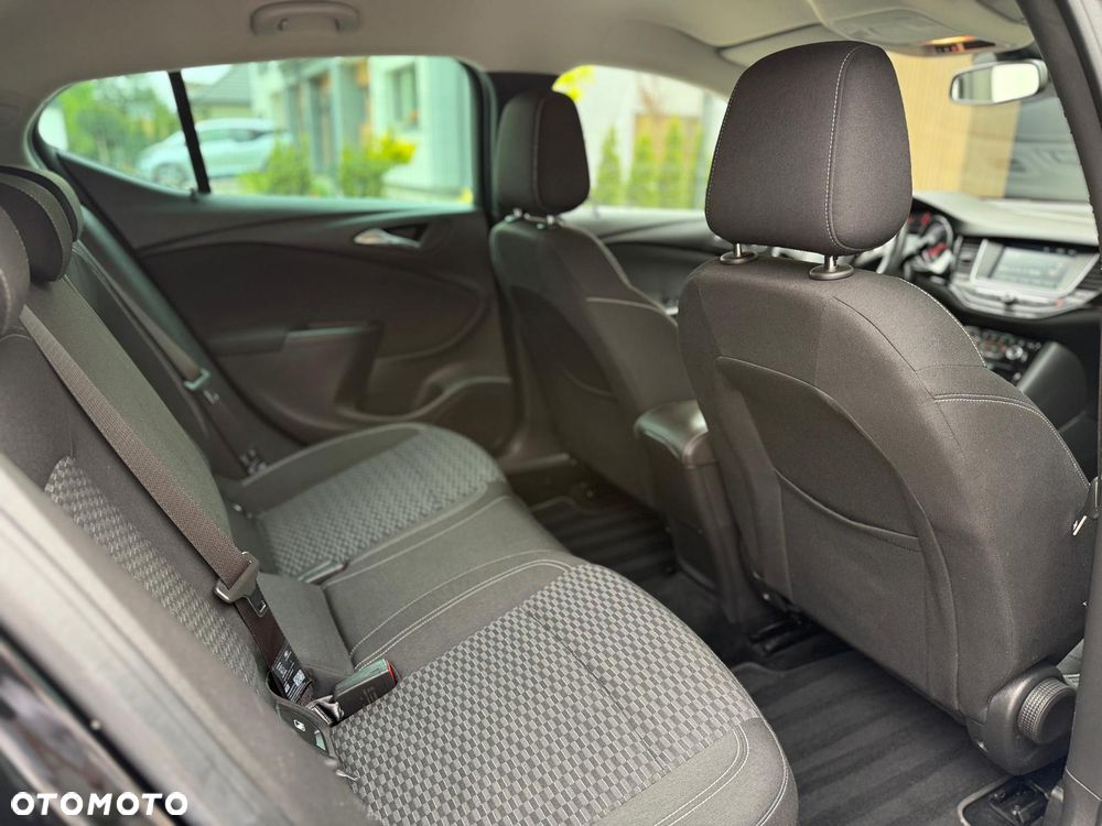 Opel Astra 1.4 Turbo Active - 14