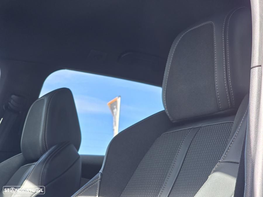 Peugeot 3008 1.5 BlueHDi GT EAT8 - 16