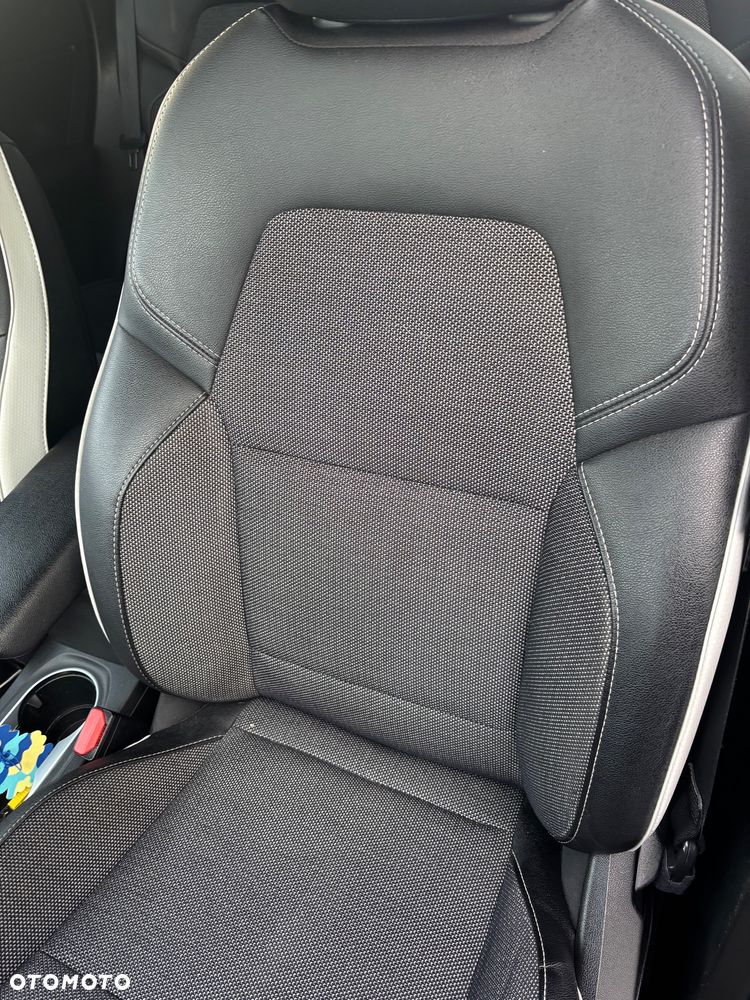 Renault Captur 1.5 dCi Energy Intens EU6 - 30