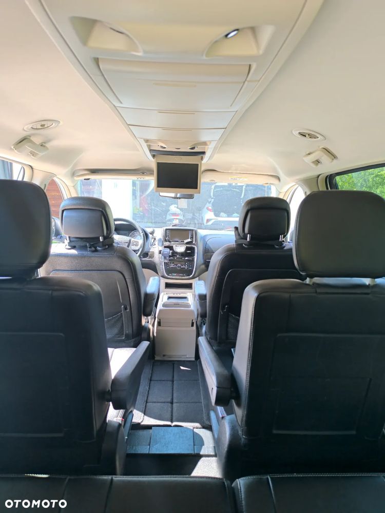 Chrysler Town & Country 3.6 Touring - 1