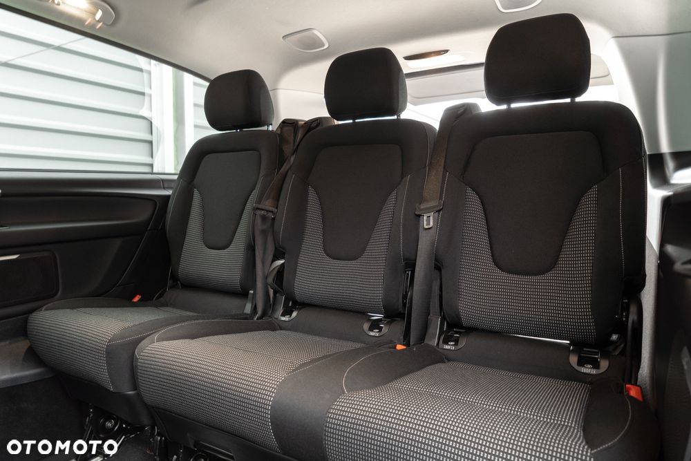 Mercedes-Benz Klasa V 300 d 4-Matic 9G-Tronic (ekstra d³) - 28