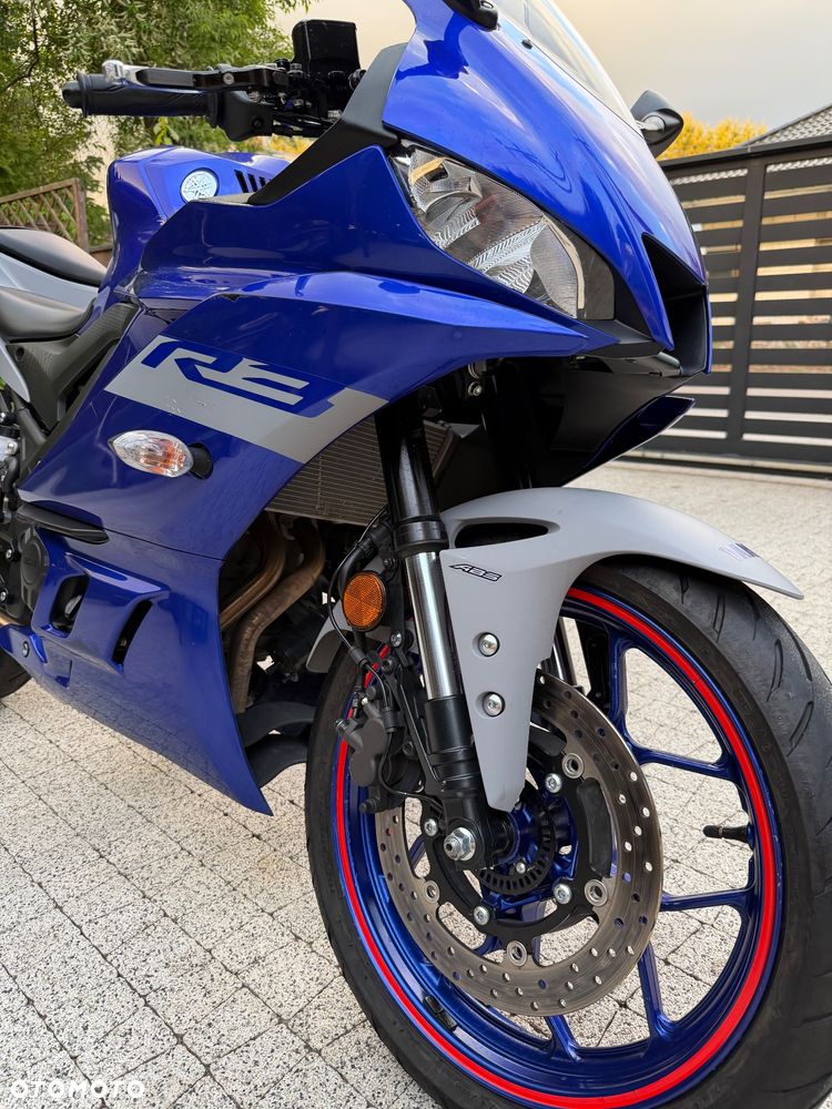 Yamaha R3 - 15
