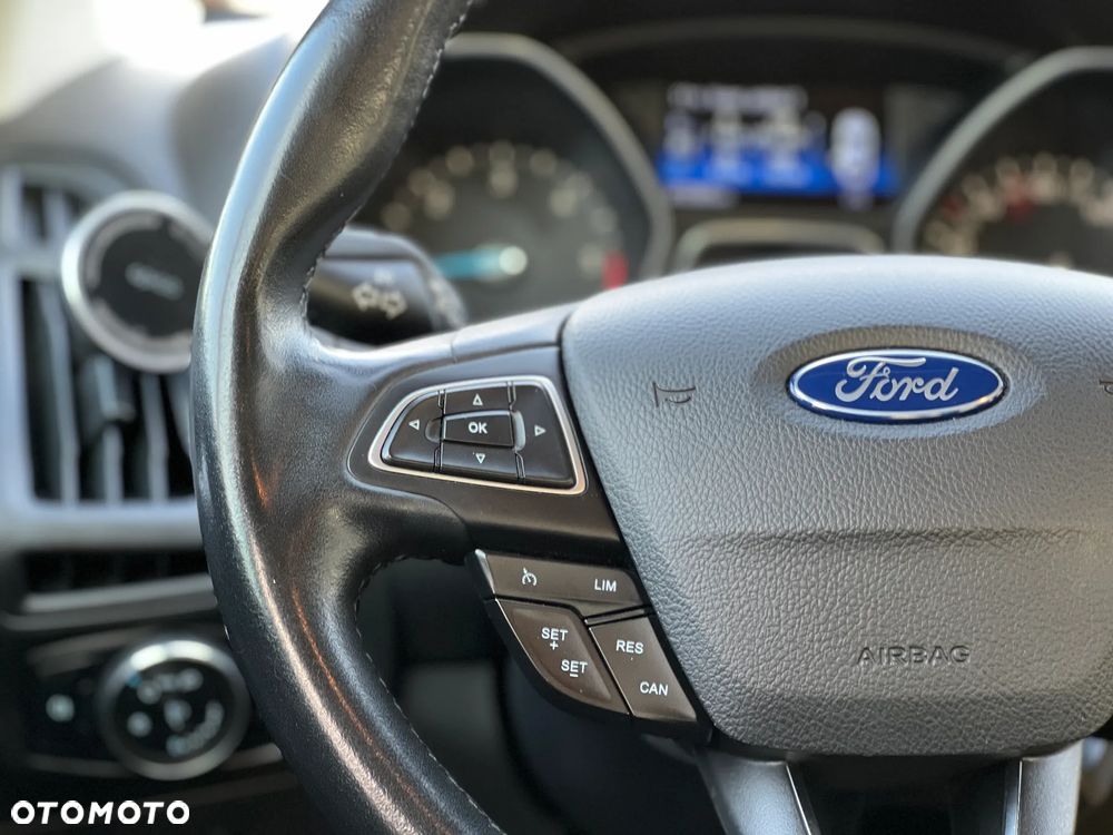 Ford Focus 1.5 TDCi Titanium - 16