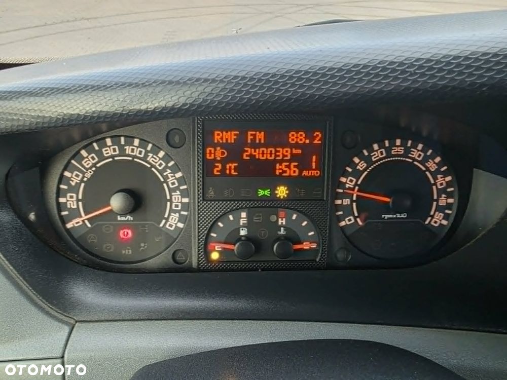 Iveco Daily - 25