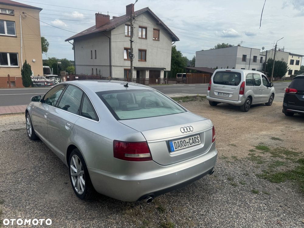 Audi A6 Limousine 2.4 - 5