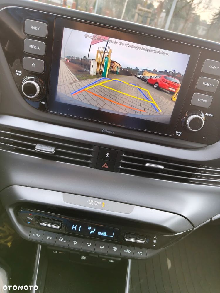 Hyundai i20 1.2 Modern - 24