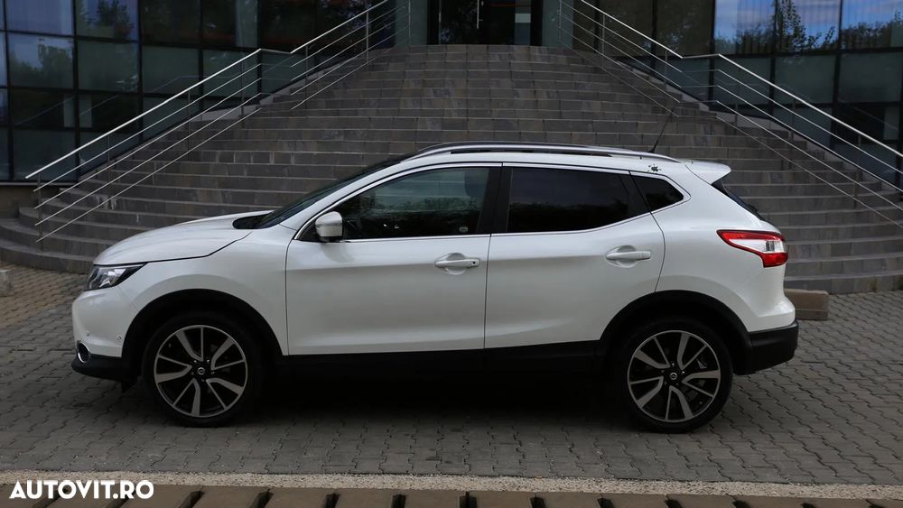 Nissan Qashqai 1.6 DCI Start/Stop 4X4-i Tekna - 17