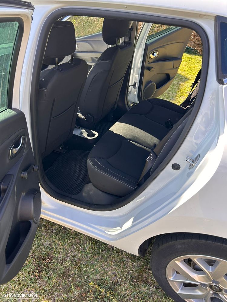Renault Clio 0.9 TCe Limited - 16