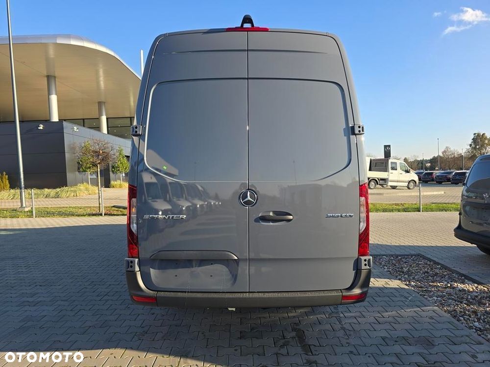 Mercedes-Benz Sprinter 319 CDI Long PRO 9G-Tronic - 5