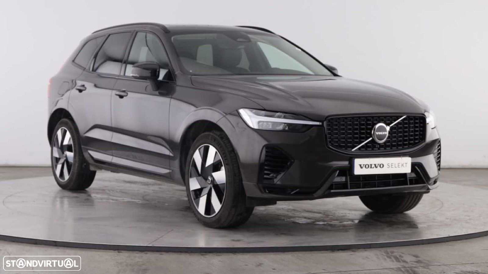 Volvo XC 60 2.0 T6 PHEV Plus Dark AWD - 11