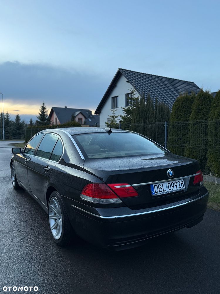 BMW Seria 7 740i L - 20
