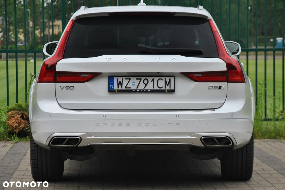 Volvo V90 Cross Country D5 SCR AWD Pro - 6