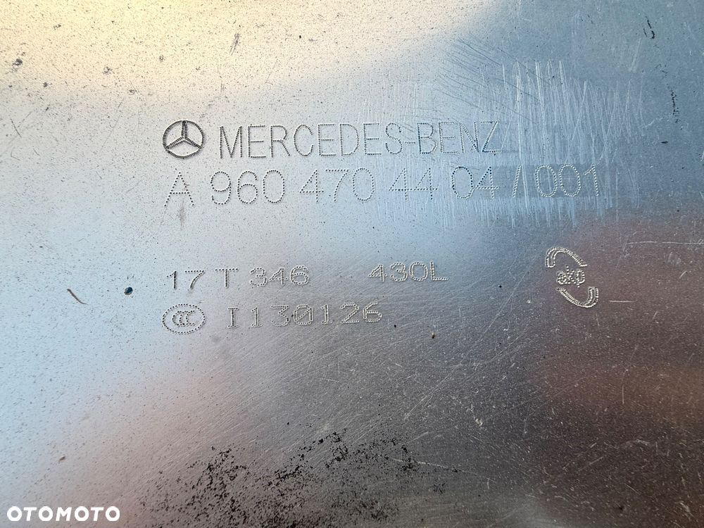 Mercedes-Benz ACTROS MP4 450/ sprowadzony/bez retardera/Euro6/Lodowka/2 zbiornika//Standart/2Lozka - 29