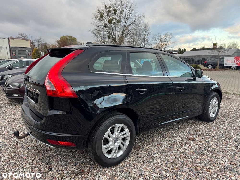 Volvo XC 60 D4 Momentum - 13